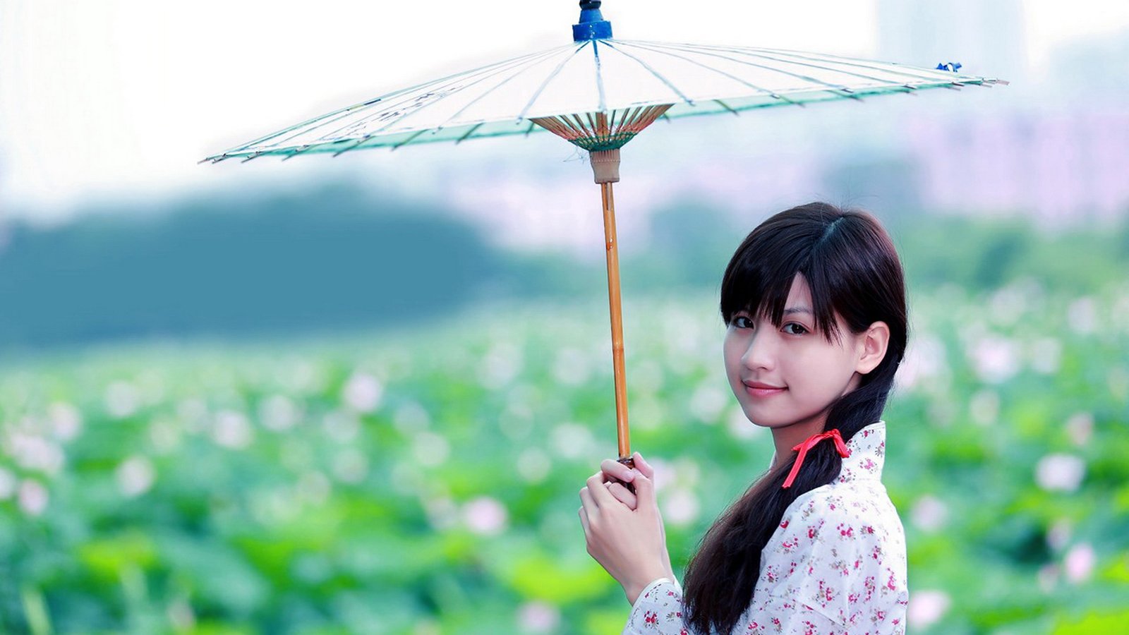 14寸电脑美女壁纸_电脑美女壁纸小清新_兽兽电脑车模