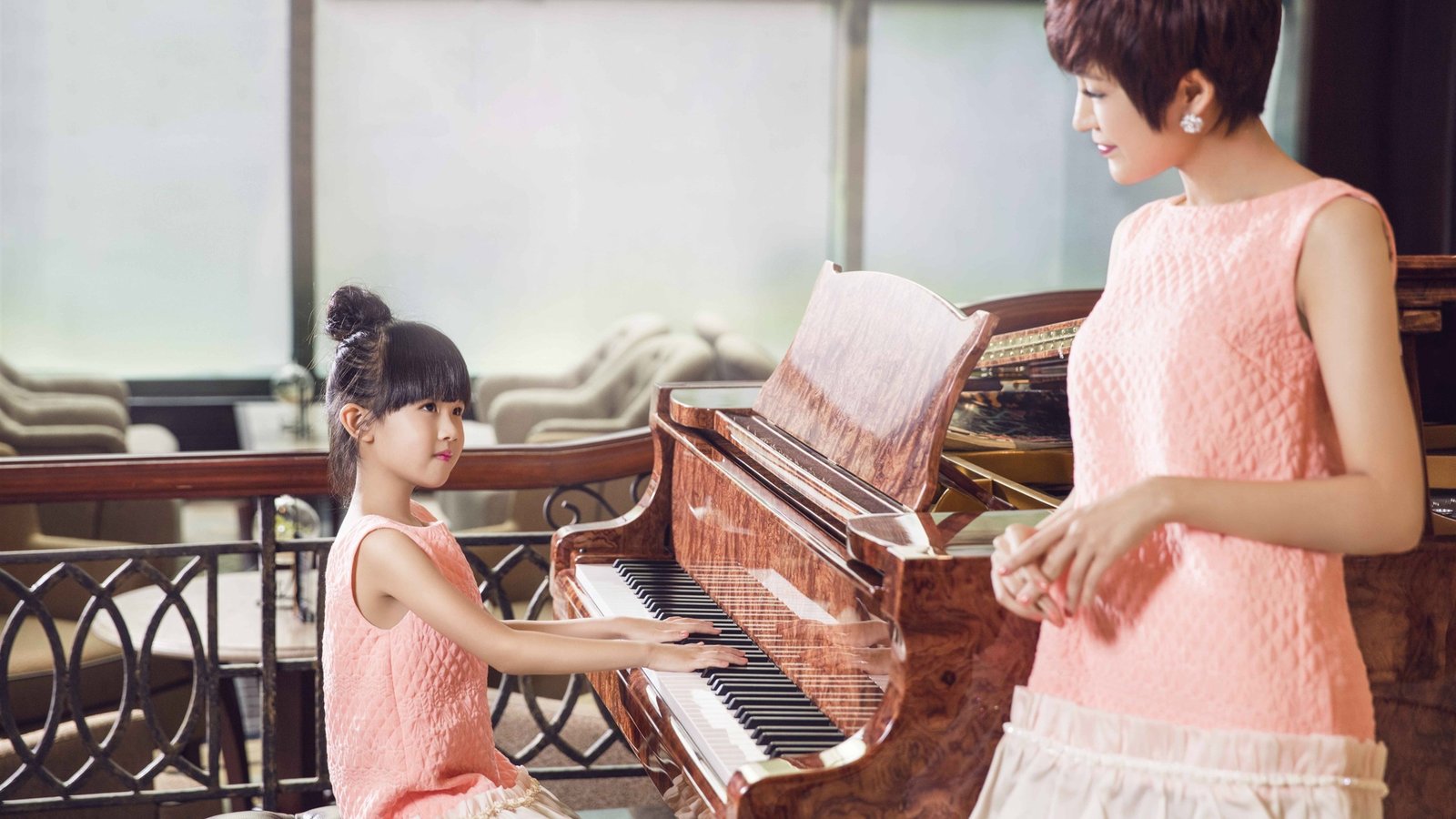 事实证明:蜘蛛是抓取不到JS的