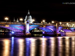 安卓风景 城市 英国 伦敦 夜景手机壁纸