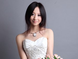 安卓王若涵 美女 明星 婚纱手机壁纸