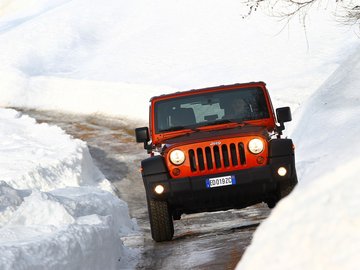 汽车 越野 橘黄色 JEEP 吉普 牧马人