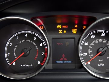 三菱 Mitsubishi Outlander GT 汽车