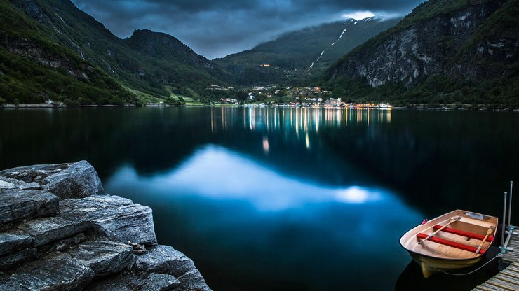 风景 湖泊 山脉