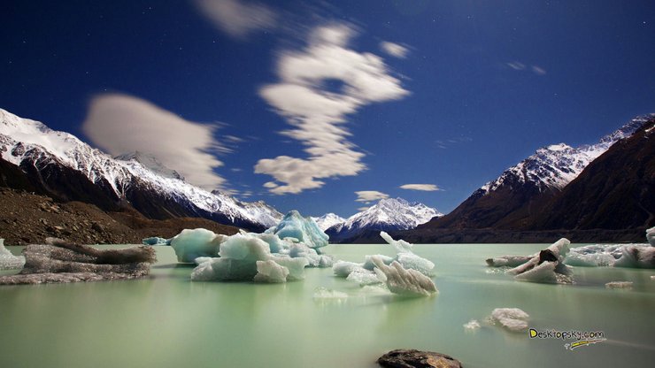 风景 雪山 河流