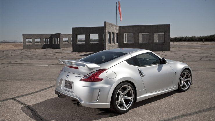 Nissan NISMO 370Z 尼桑 跑车 汽车 宽屏