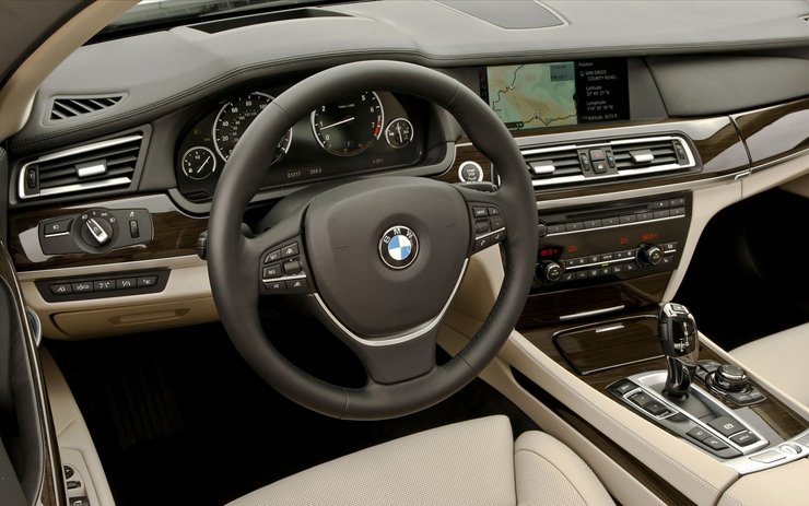安卓手机BMW 750Li 宝马 汽车 宽屏高清壁纸
