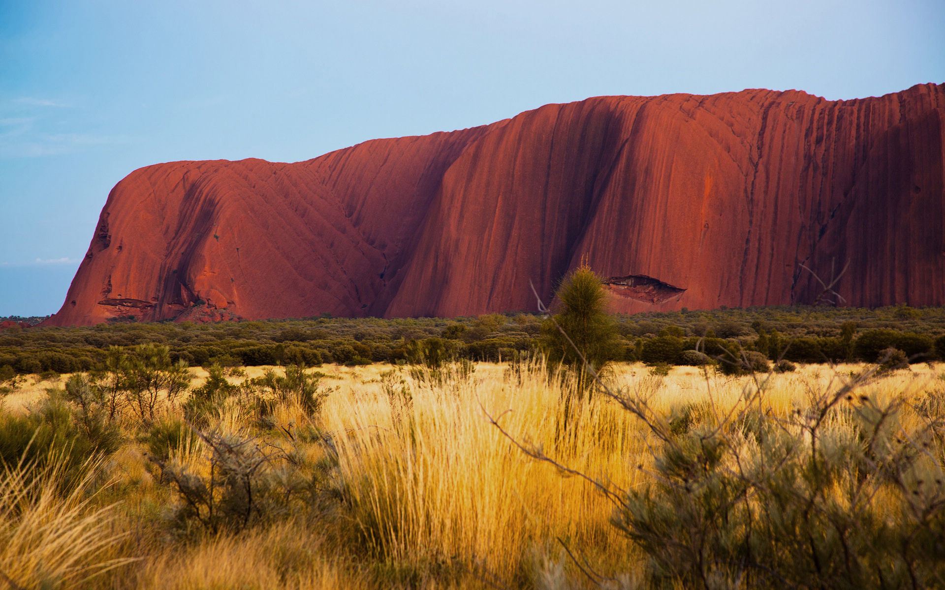 这个3.5亿年的岩石群，是澳洲的旷世奇观，被称为地球的脊柱!_千江moon_新浪博客