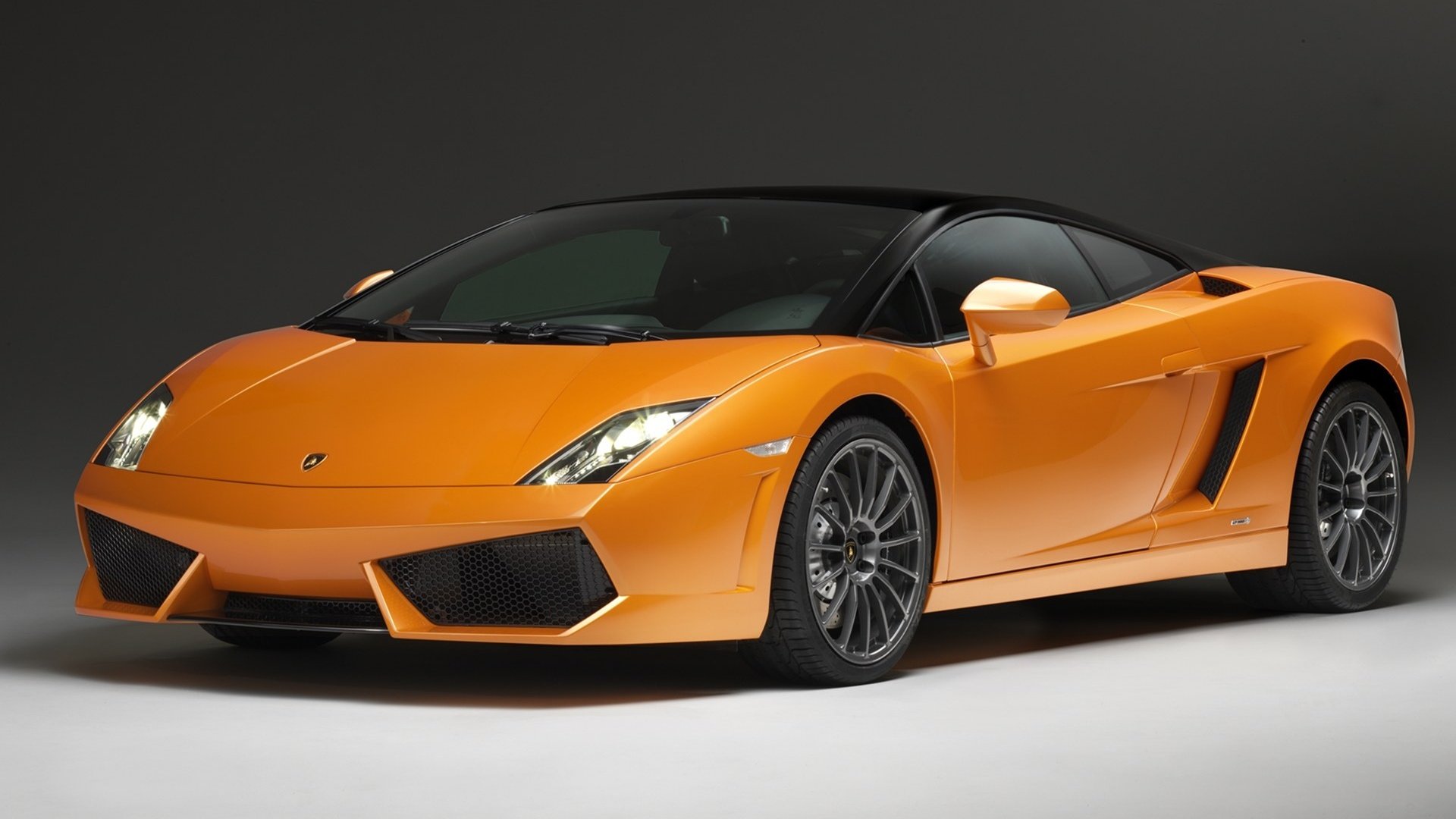 汽车超跑兰博基尼黄色盖拉多 相关壁纸