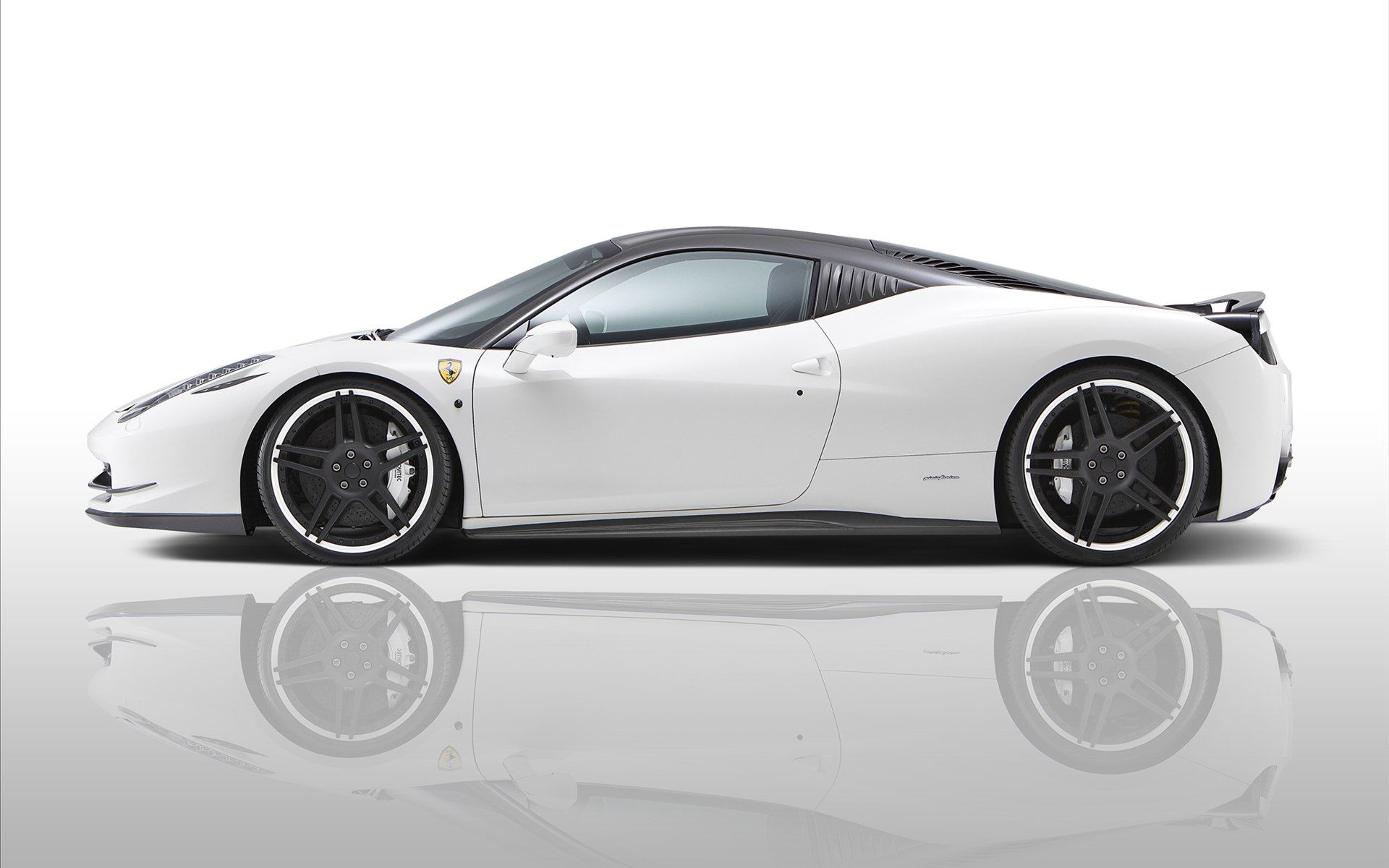 安卓(android)汽车 跑车 超跑 法拉利 白色高清手机壁纸免费下载,安心